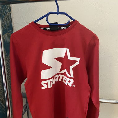 Leichter Pullover für Kinder 13 Jahre.