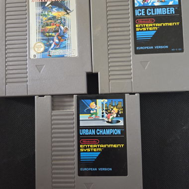 Nintendo NES Game Cartridges (3 pcs)