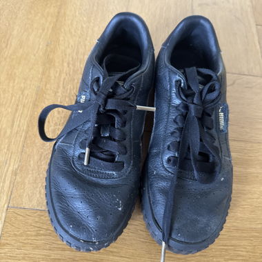 Black Sneakers