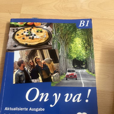 French Book for Vocational Baccalaureate