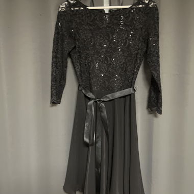 Abito Nero in Pizzo