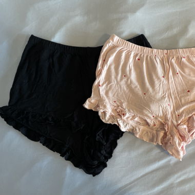 Schlafhösschen (schwarz und pink mit Herzchen)