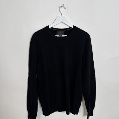 Black cashmere sweater