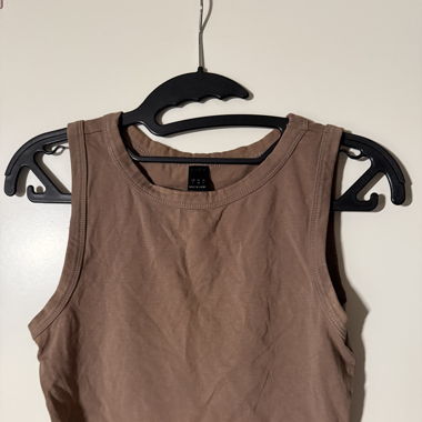 crop top brun