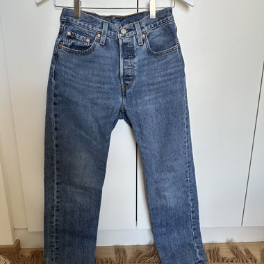 Levi's Straight Blue Jeans W24L26