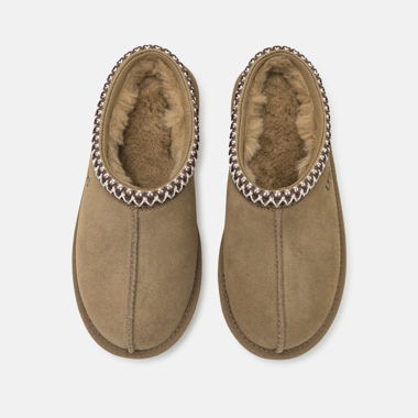 UGG Tasman