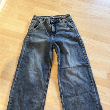 Nile Wide High Jeans