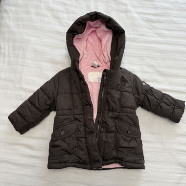 Cappotto per bebè con cappuccio rosa