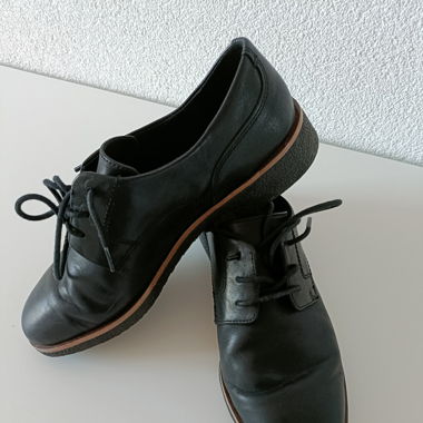 Clarks noires 37