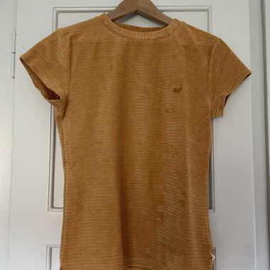 Orange Short-Sleeve T-Shirt TWOTHIRDS