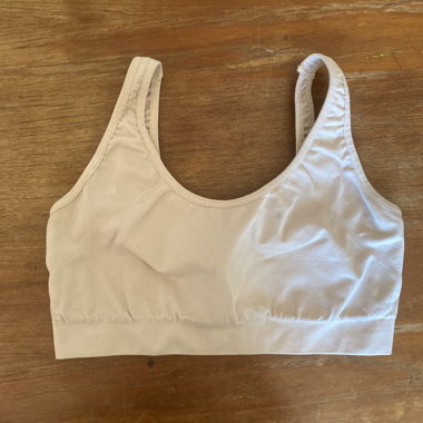 Brassiere couleur peau