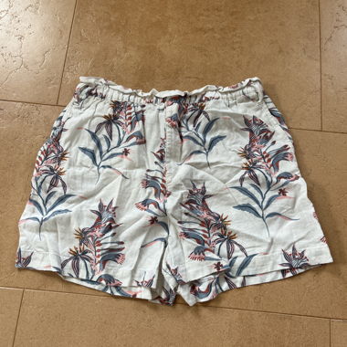 Pantalon court à imprimé floral