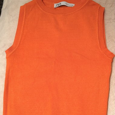 Top orange Zara