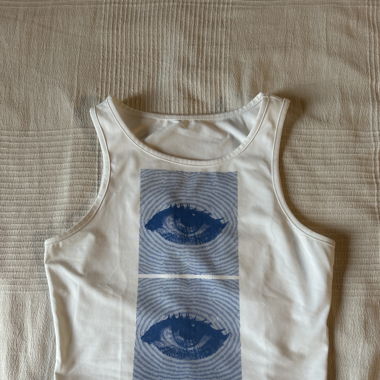Top weiss mit Auge
