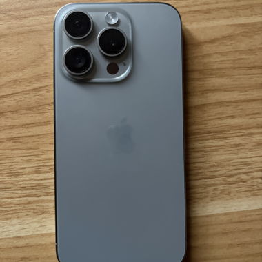 iPhone 15 Pro refurbished 1 TB Natural Titanium