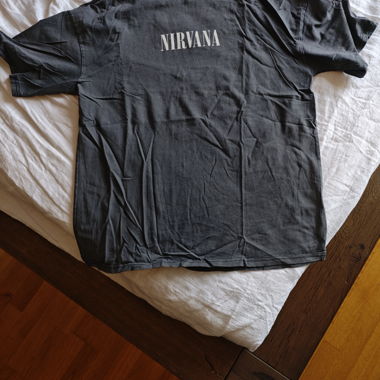 T-shirt Nirvana "Bleach"