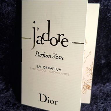 Échantillon de parfum J'adore parfum d’eau