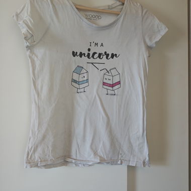 T-shirt bianca con stampa unicorno