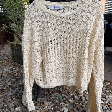 Pull ajouré en maille beige Mango 