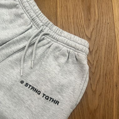 Grijze Jogginghose STRNG TGTHR