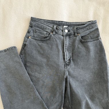 jeans mom