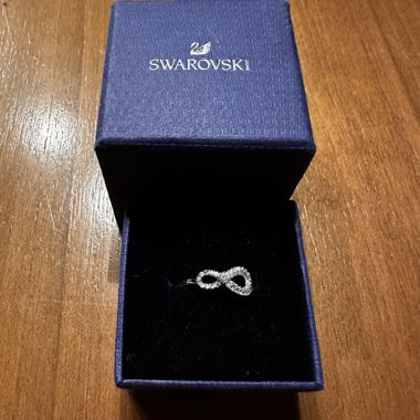 Swarovski Ring
