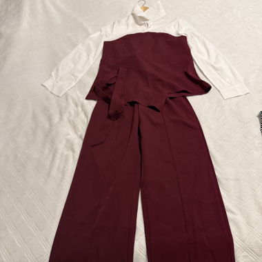 Completo pantaloni bordeaux
