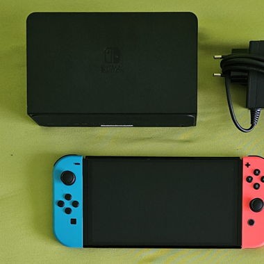 Nintendo Switch OLED 