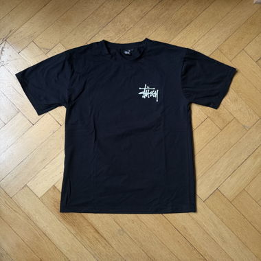 T-shirt nero Stüssy