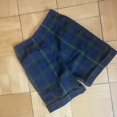 Short a quadri