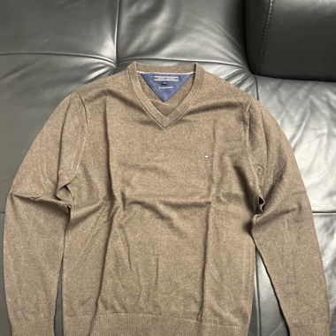 Tommy Hilfiger pull fine