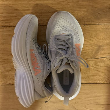 Hoka Bondi 8
