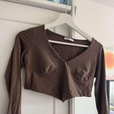 Brown top 