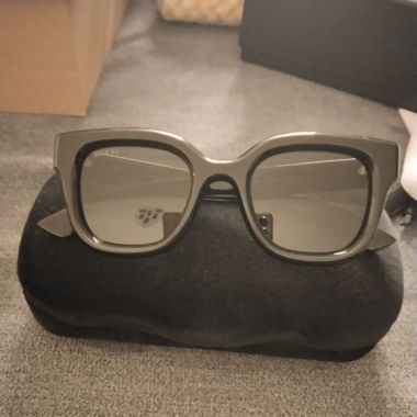 Gucci Sonnenbrille 