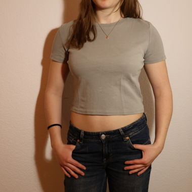 T-shirt corto grigio