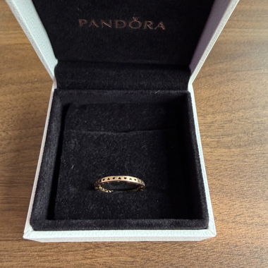 Anello Cuore Pandora rosa 52