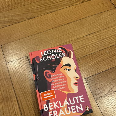 Beklaute Frauen – Leonie Schöler 