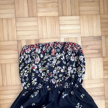 FARBENFROHES TRÄGERLOSES SOMMERKLEID