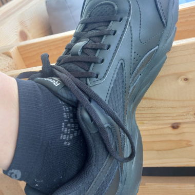 Reebok schwarze Turnschuhe /Grösse 39