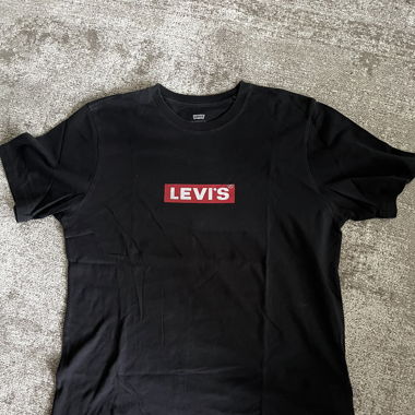 levis shirt