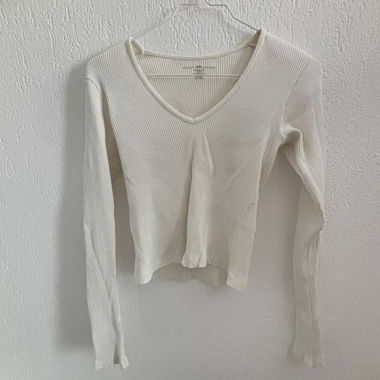 brandy melville longsleeve