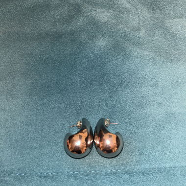 DROP EARRINGS