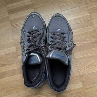 Baskets de course ASICS