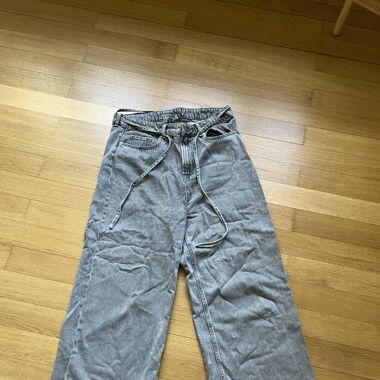 Jeans H&M hellgrau 