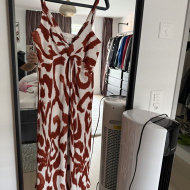 Midi dress