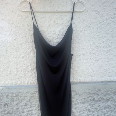 Elegantes schwarzes Kleid