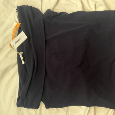 Top Ginatricot blu navy off-shoulder