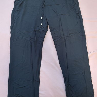 Pantaloni casual da donna scuri