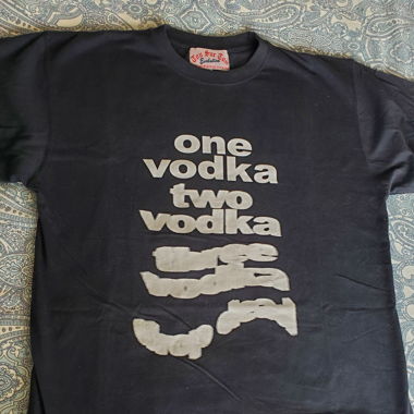 T-shirt alcool 