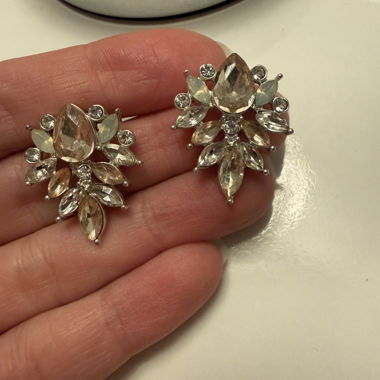Elegant Stud Earrings with Rhinestone Stones - Like New!